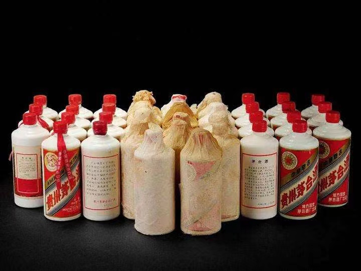 小金老酒回收上门哪里回收(附近上门回收茅台酒）?